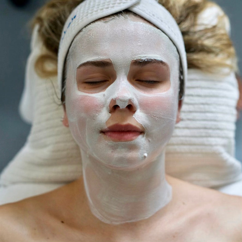 Restorative 60min Facial